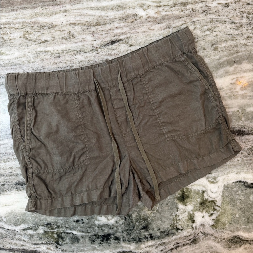 Caslon Olive Green Linen Cargo Shorts